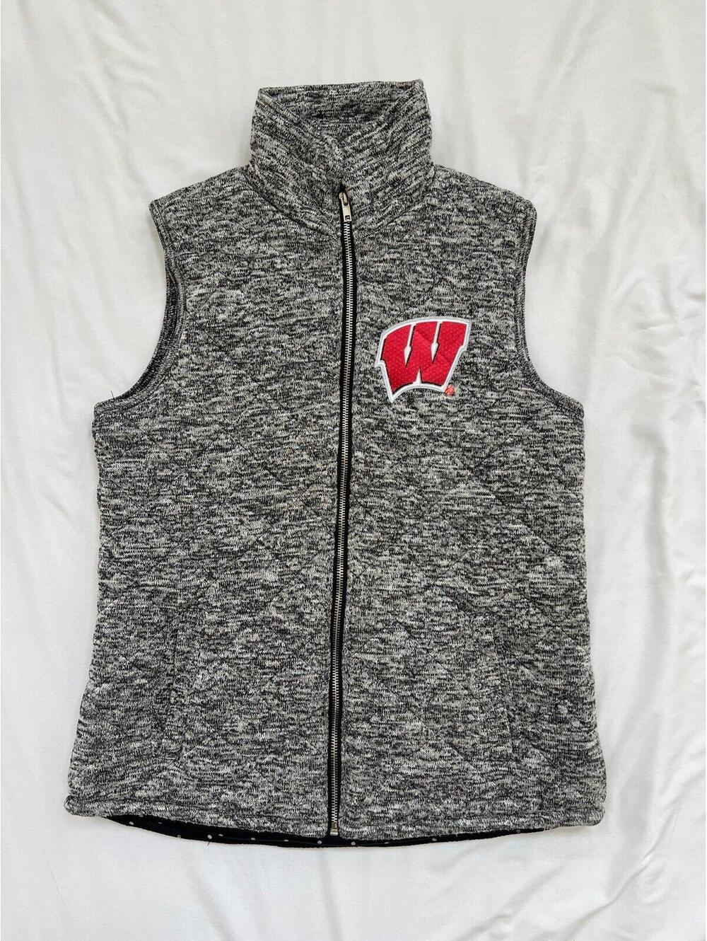 Gameday women’s size medium heathered gray Wisconsin Badgers quilted zip up vest